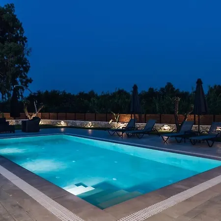 εveline Luxury