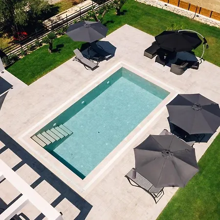 Villa εveline Luxury *