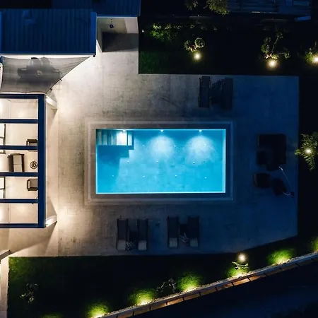 Villa εveline Luxury