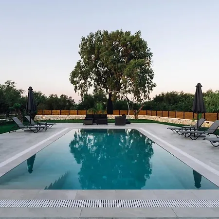 Villa εveline Luxury *